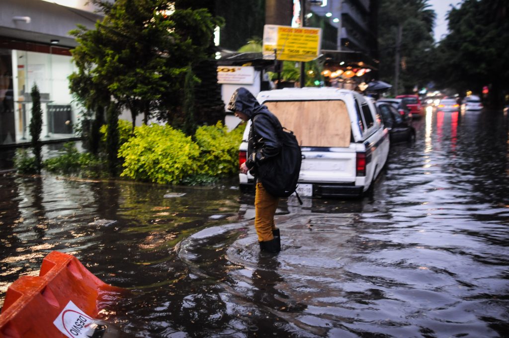 La temporada de lluvia y las inundaciones Parques Alegres I.A.P.