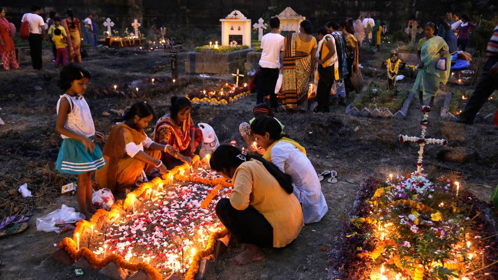 Día de muertos en otros países Parques Alegres I.A.P.